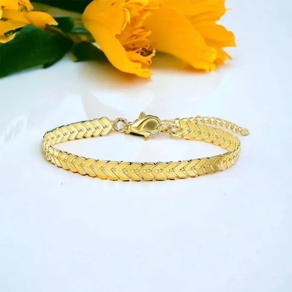 Elegant Gold Anklet Bracelet - Picture 3 of 4